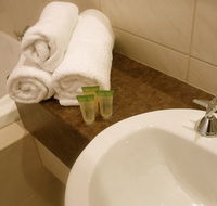 BEST WESTERN Wyndhamere Motel