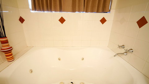 BEST WESTERN Warby Lodge Motor Inn - Accommodation Newcastle 1