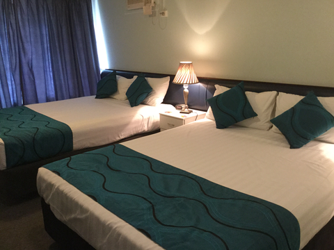 Poinciana Motel - Accommodation Newcastle 1