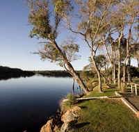 Molloy Caravan Park - Accommodation Newcastle