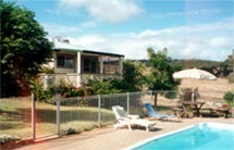Harvey Hills Farmstay Chalets - Accommodation Newcastle 1