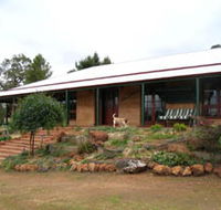 Yayl Lodge Bed  Breakfast - Accommodation Newcastle