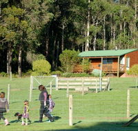 Diamond Forest Cottages Farmstay