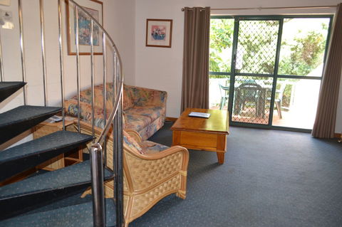 Cottesloe Beach Chalets - Accommodation Newcastle 5