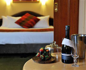 Country Club Tasmania - Accommodation Newcastle 1