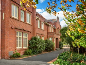 Quest Trinity House - Accommodation Newcastle 2