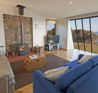 Hazards Hideaway - Accommodation Newcastle