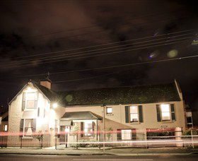 Mews Motel - The - Accommodation Newcastle 4