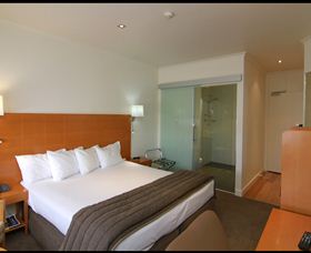 Quality Hotel Gateway - Accommodation Newcastle 2