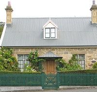Crescentfield Cottage - Accommodation Newcastle