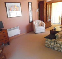 John and Eva Selles Studio Apartment - Accommodation Newcastle