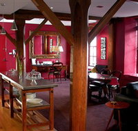 Sullivans Cove Apartments - Admiral's Suite - Accommodation Newcastle