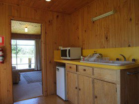 Collins Cap Cottage - Accommodation Newcastle 0