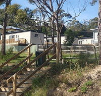 Coningham Beach Holiday Cabins