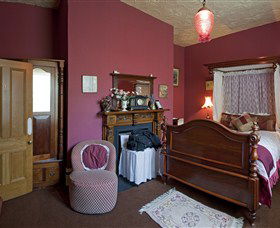 Tynwald Willow Bend Estate - Accommodation Newcastle 1