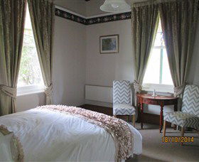 Cygnet's Secret Garden - Boutique Bed And Breakfast - Accommodation Newcastle 0