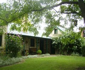 Laurel Cottage - Accommodation Newcastle 0