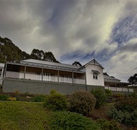 House on the Hill Bed and Breakfast - Accommodation Newcastle