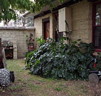Woolly Butt Bungalow - Accommodation Newcastle