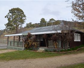 Old Whisloca Cottage - Accommodation Newcastle 1