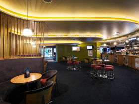 Carlyle Hotel - Accommodation Newcastle 0