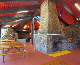 Discovery Holiday Parks Cradle Mountain Cosy Cabins - Accommodation Newcastle 1