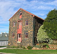 Bluestone Grain Store BB - Accommodation Newcastle