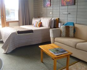 Scamander On The Beach - Accommodation Newcastle 2