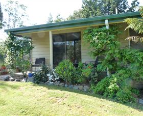 Rowes Retreat Bed And Breakfast - Accommodation Newcastle 0
