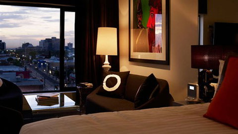 The Cullen - Accommodation Newcastle 2
