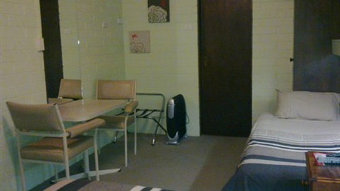 Millers Cottage Motel - Accommodation Newcastle 6