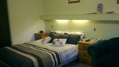 Millers Cottage Motel - Accommodation Newcastle 4