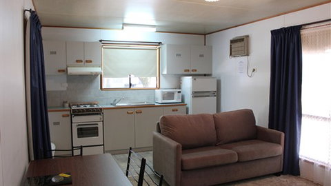 Myrtleford Holiday Park - Accommodation Newcastle 6