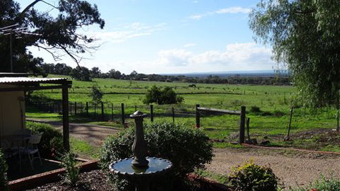Glenrowan Tourist Park - Accommodation Newcastle 7
