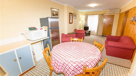 Carawatha Gardens - Accommodation Newcastle 4