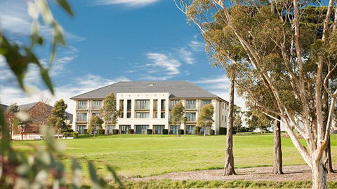 Yarra Valley Lodge - Accommodation Newcastle 0