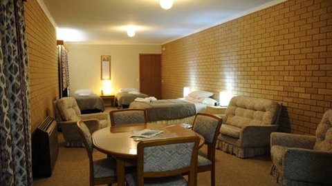 Delany Lodge - Accommodation Newcastle 7