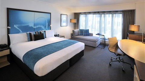 Novotel Melbourne On Collins - Accommodation Newcastle 3