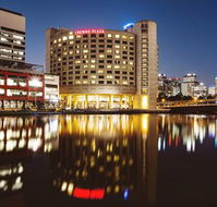 Crowne Plaza Melbourne - Accommodation Newcastle