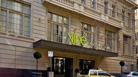 Vibe Savoy Hotel Melbourne - Accommodation Newcastle 0