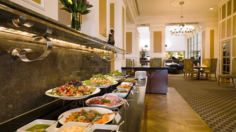Vibe Savoy Hotel Melbourne - Accommodation Newcastle 4