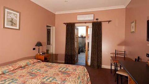 Grand Central Accommodation B&B Cobden - Accommodation Newcastle 2