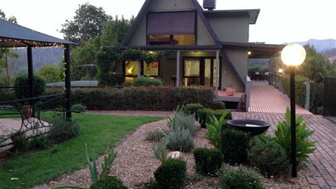 Carawah Ridge Bed And Breakfast - Accommodation Newcastle 1