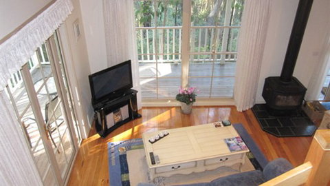 Myers Creek Cascades Luxury Cottages - Accommodation Newcastle 3