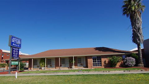Australian Settlers Motor Inn - Accommodation Newcastle 0