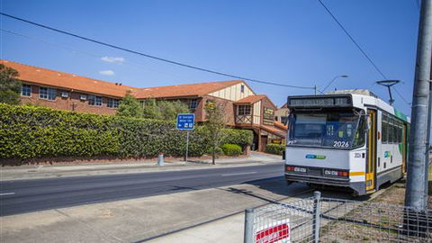 St Georges Motor Inn - Accommodation Newcastle 0
