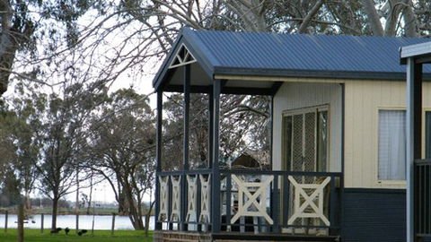 Cohuna Waterfront Holiday Park - Accommodation Newcastle 3