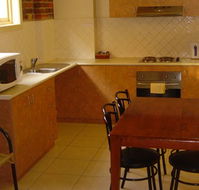 Nireeda Apartments on Clare - Accommodation Newcastle