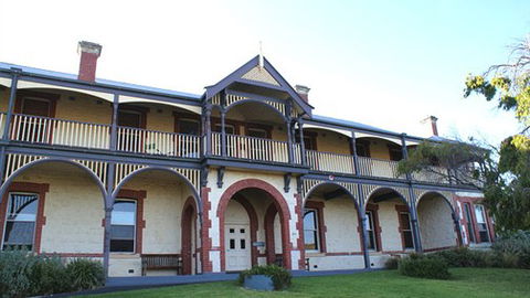 Oceanic Sorrento - Whitehall Guesthouse - Accommodation Newcastle 0