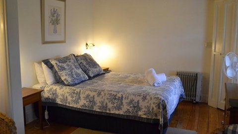 Point Lonsdale Guest House - Accommodation Newcastle 4